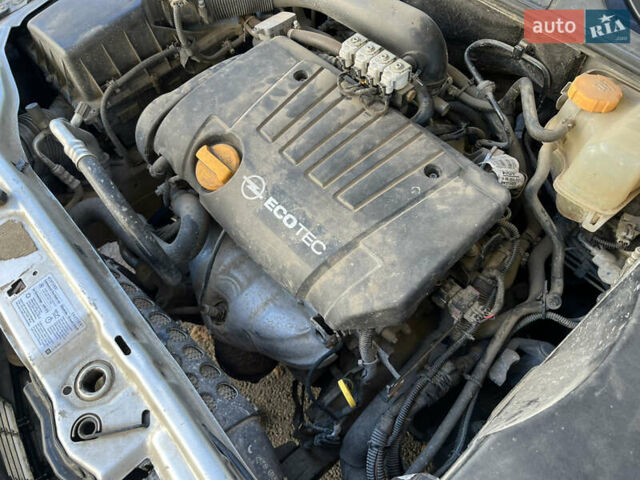 Опель Вектра 2004 в Виннице на Automoto.ua Серый Опель Вектра, объемом двигателя 1.8 л и пробегом 184 тыс. км за 5400 $, фото 6 на Automoto.ua