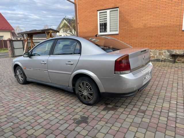 Серый Опель Вектра, объемом двигателя 2 л и пробегом 150 тыс. км за 600 $, фото 3 на Automoto.ua