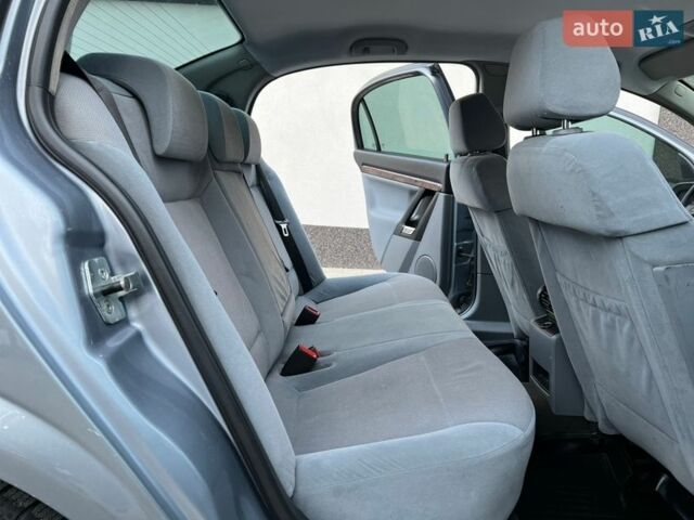 Серый Опель Вектра, объемом двигателя 2.2 л и пробегом 205 тыс. км за 3750 $, фото 89 на Automoto.ua