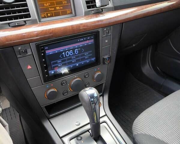 Серый Опель Вектра, объемом двигателя 2.2 л и пробегом 185 тыс. км за 4300 $, фото 7 на Automoto.ua