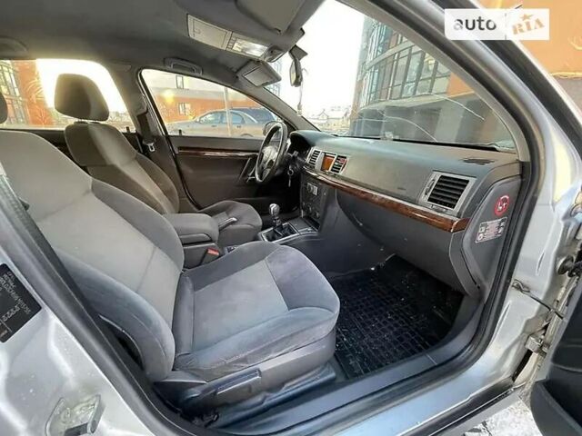 Сірий Опель Вектра, об'ємом двигуна 2.2 л та пробігом 234 тис. км за 4500 $, фото 10 на Automoto.ua