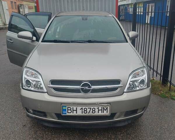 Серый Опель Вектра, объемом двигателя 2.2 л и пробегом 261 тыс. км за 3500 $, фото 6 на Automoto.ua
