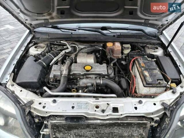Сірий Опель Вектра, об'ємом двигуна 2.17 л та пробігом 256 тис. км за 2650 $, фото 16 на Automoto.ua