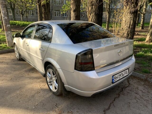 Сірий Опель Вектра, об'ємом двигуна 1.9 л та пробігом 290 тис. км за 3400 $, фото 1 на Automoto.ua