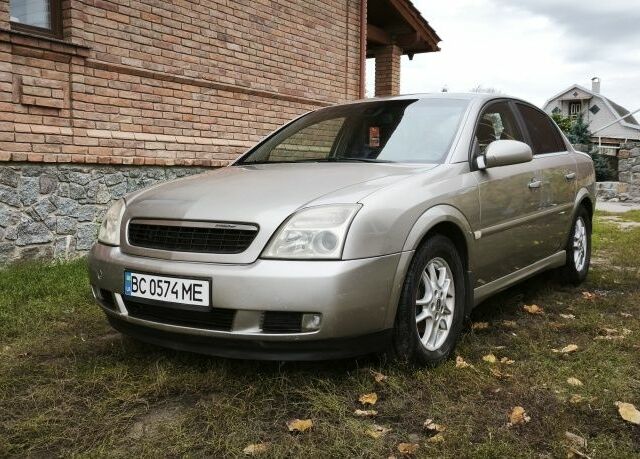Опель Вектра 2004 у Умани на Automoto.ua Сірий Опель Вектра, об'ємом двигуна 2.2 л та пробігом 270 тис. км за 3600 $, фото 1 на Automoto.ua