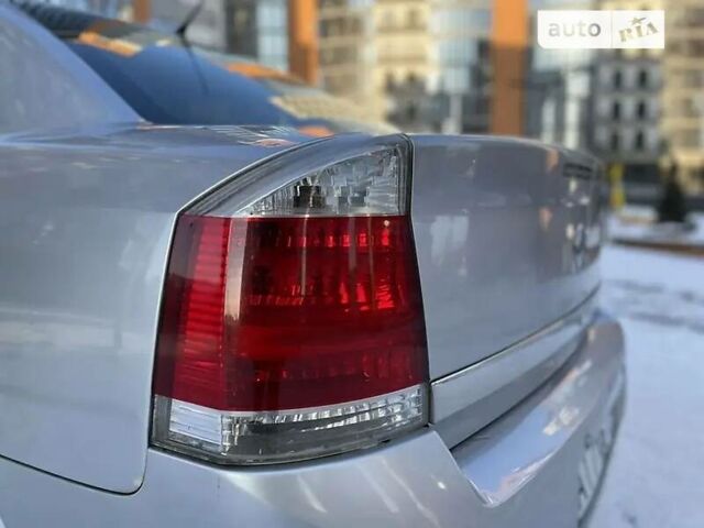 Сірий Опель Вектра, об'ємом двигуна 2.2 л та пробігом 234 тис. км за 4500 $, фото 34 на Automoto.ua