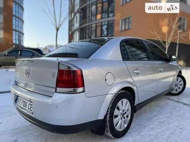 Сірий Опель Вектра, об'ємом двигуна 2.2 л та пробігом 234 тис. км за 4500 $, фото 46 на Automoto.ua