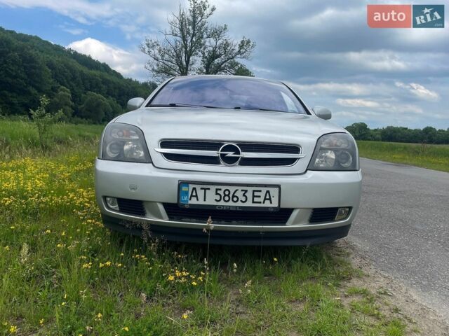 Сірий Опель Вектра, об'ємом двигуна 1.8 л та пробігом 360 тис. км за 4000 $, фото 2 на Automoto.ua