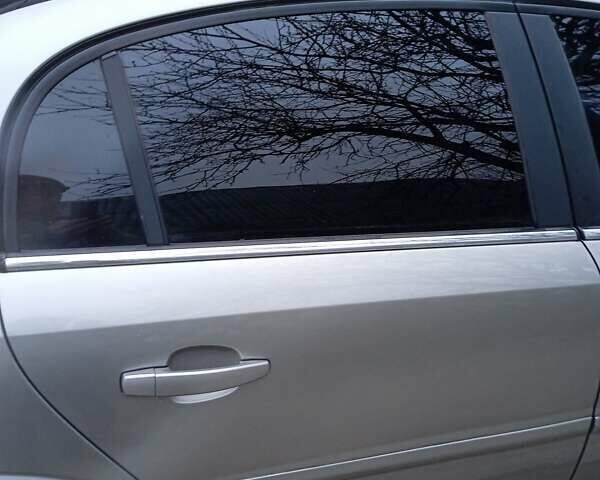 Серый Опель Вектра, объемом двигателя 2.2 л и пробегом 229 тыс. км за 4200 $, фото 16 на Automoto.ua