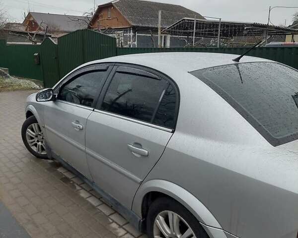 Сірий Опель Вектра, об'ємом двигуна 2.2 л та пробігом 265 тис. км за 3200 $, фото 3 на Automoto.ua