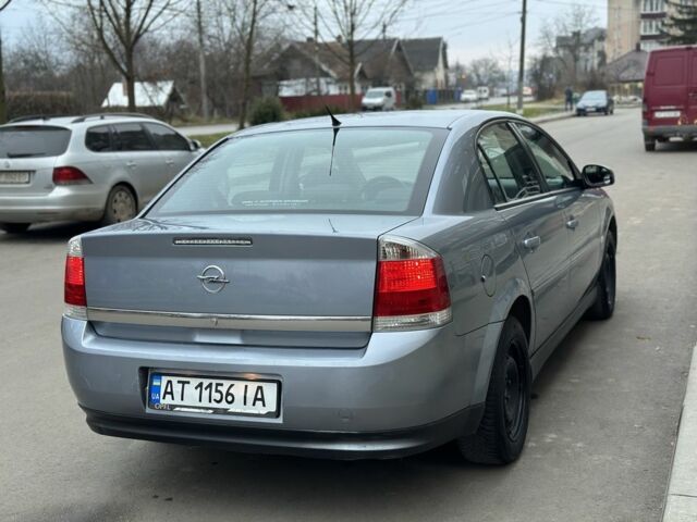 Серый Опель Вектра, объемом двигателя 1.6 л и пробегом 228 тыс. км за 3700 $, фото 5 на Automoto.ua