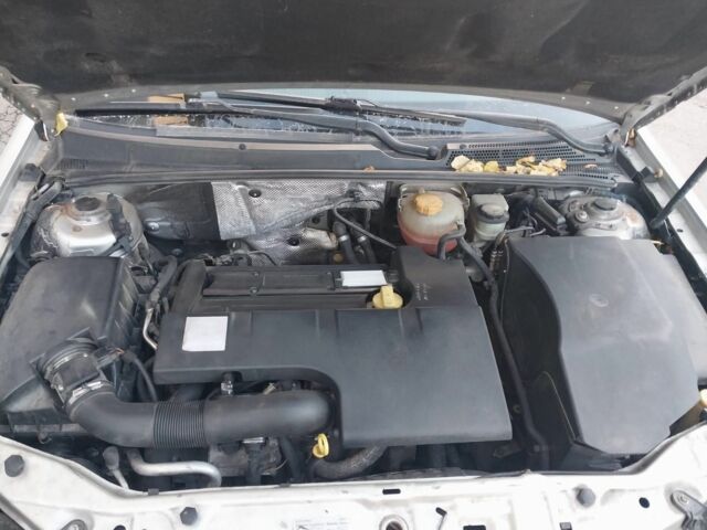 Серый Опель Вектра, объемом двигателя 2.2 л и пробегом 256 тыс. км за 3500 $, фото 6 на Automoto.ua