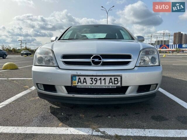Сірий Опель Вектра, об'ємом двигуна 2.2 л та пробігом 280 тис. км за 6000 $, фото 2 на Automoto.ua