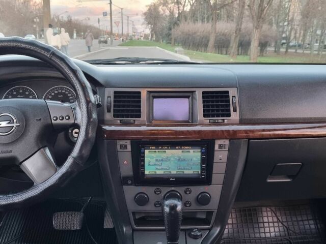 Серый Опель Вектра, объемом двигателя 3.2 л и пробегом 283 тыс. км за 2999 $, фото 9 на Automoto.ua