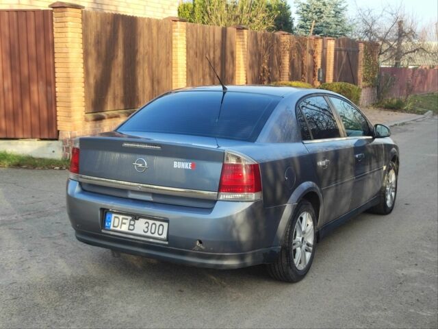 Сірий Опель Вектра, об'ємом двигуна 0 л та пробігом 300 тис. км за 2000 $, фото 3 на Automoto.ua