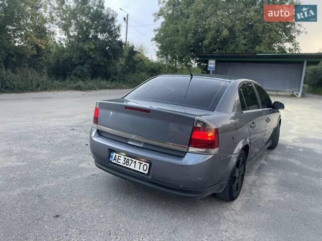 Серый Опель Вектра, объемом двигателя 2.17 л и пробегом 407 тыс. км за 3600 $, фото 8 на Automoto.ua