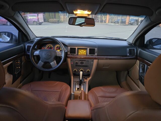 Серый Опель Вектра, объемом двигателя 2.2 л и пробегом 284 тыс. км за 3850 $, фото 9 на Automoto.ua