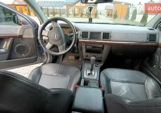 Сірий Опель Вектра, об'ємом двигуна 2.2 л та пробігом 270 тис. км за 4400 $, фото 9 на Automoto.ua