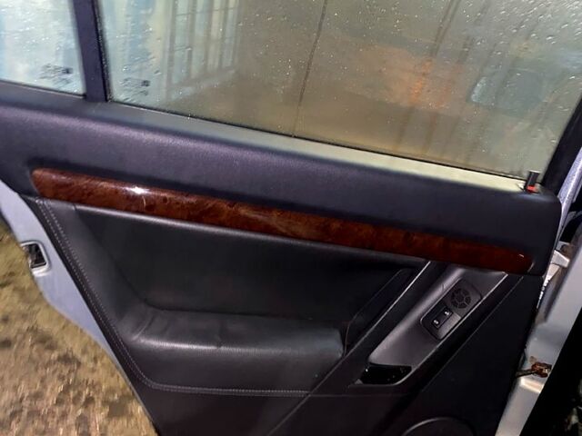 Сірий Опель Вектра, об'ємом двигуна 1.9 л та пробігом 286 тис. км за 4100 $, фото 7 на Automoto.ua