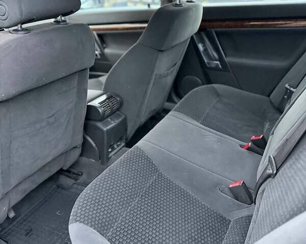 Серый Опель Вектра, объемом двигателя 2.2 л и пробегом 419 тыс. км за 3199 $, фото 7 на Automoto.ua