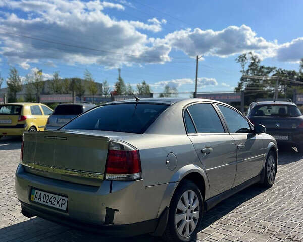 Сірий Опель Вектра, об'ємом двигуна 2.2 л та пробігом 202 тис. км за 3600 $, фото 3 на Automoto.ua