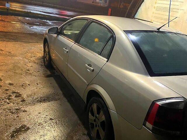 Сірий Опель Вектра, об'ємом двигуна 1.9 л та пробігом 286 тис. км за 4100 $, фото 2 на Automoto.ua