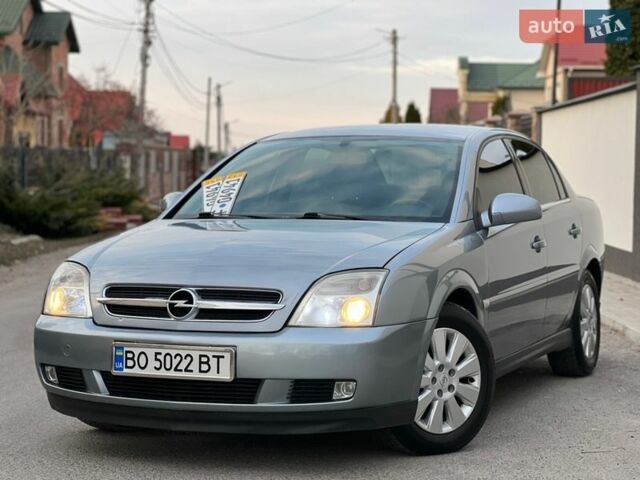 Серый Опель Вектра, объемом двигателя 2.2 л и пробегом 205 тыс. км за 3750 $, фото 30 на Automoto.ua