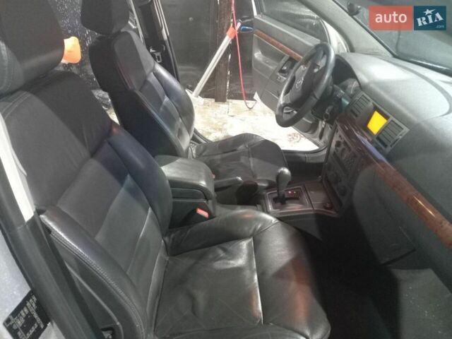 Сірий Опель Вектра, об'ємом двигуна 2.2 л та пробігом 318 тис. км за 3800 $, фото 10 на Automoto.ua