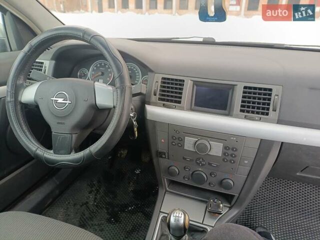 Серый Опель Вектра, объемом двигателя 1.8 л и пробегом 230 тыс. км за 4200 $, фото 8 на Automoto.ua