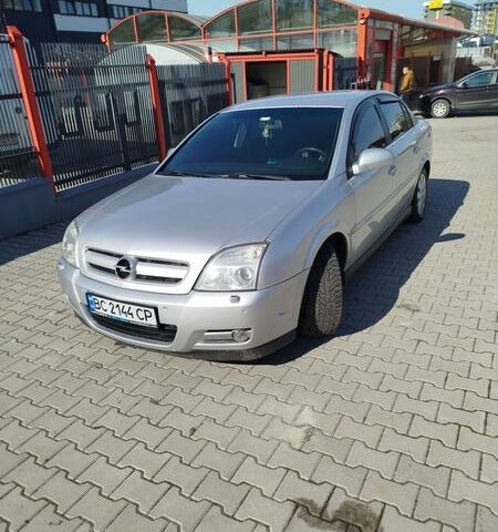 Сірий Опель Вектра, об'ємом двигуна 2.2 л та пробігом 248 тис. км за 6000 $, фото 1 на Automoto.ua