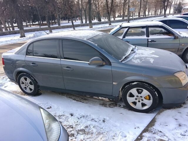 Сірий Опель Вектра, об'ємом двигуна 1.9 л та пробігом 300 тис. км за 2600 $, фото 2 на Automoto.ua