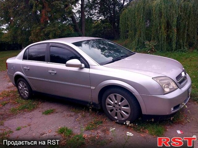 Серый Опель Вектра, объемом двигателя 2.2 л и пробегом 257 тыс. км за 4500 $, фото 5 на Automoto.ua