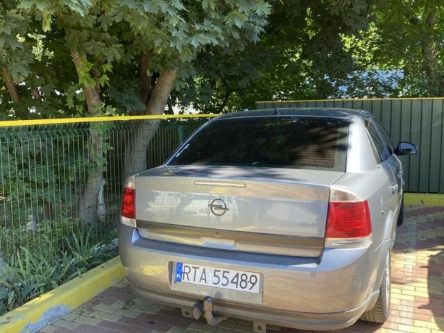 Сірий Опель Вектра, об'ємом двигуна 1.9 л та пробігом 327 тис. км за 1800 $, фото 6 на Automoto.ua