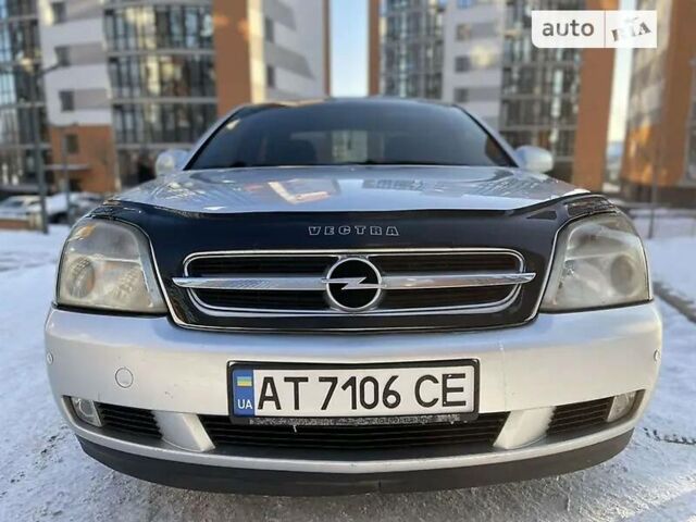 Сірий Опель Вектра, об'ємом двигуна 2.2 л та пробігом 234 тис. км за 4500 $, фото 1 на Automoto.ua