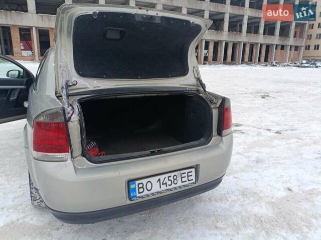 Серый Опель Вектра, объемом двигателя 1.8 л и пробегом 230 тыс. км за 4200 $, фото 3 на Automoto.ua