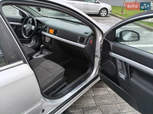 Сірий Опель Вектра, об'ємом двигуна 2.17 л та пробігом 256 тис. км за 2650 $, фото 14 на Automoto.ua