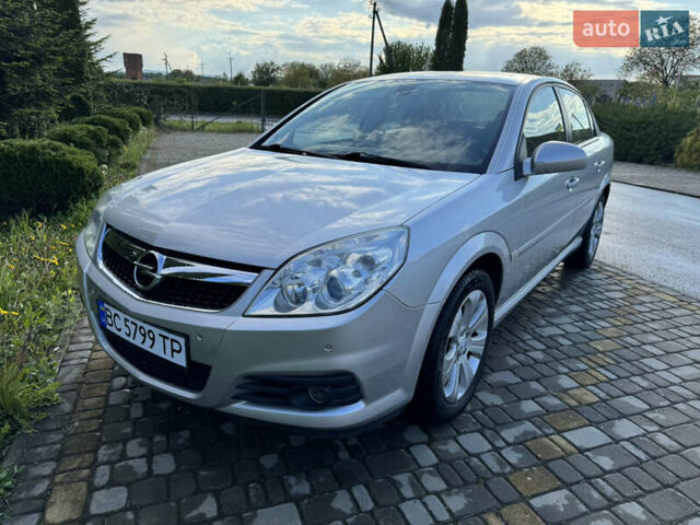 Сірий Опель Вектра, об'ємом двигуна 2.2 л та пробігом 180 тис. км за 5350 $, фото 41 на Automoto.ua