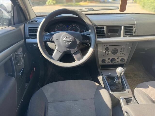 Сірий Опель Вектра, об'ємом двигуна 0 л та пробігом 200 тис. км за 1700 $, фото 7 на Automoto.ua