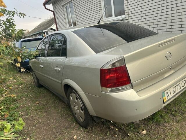 Серый Опель Вектра, объемом двигателя 2.2 л и пробегом 278 тыс. км за 4200 $, фото 1 на Automoto.ua