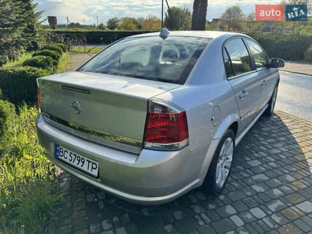 Сірий Опель Вектра, об'ємом двигуна 2.2 л та пробігом 180 тис. км за 5350 $, фото 20 на Automoto.ua