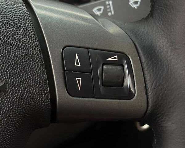 Серый Опель Вектра, объемом двигателя 3.2 л и пробегом 234 тыс. км за 3499 $, фото 12 на Automoto.ua