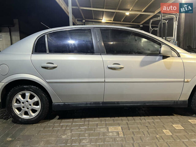 Сірий Опель Вектра, об'ємом двигуна 1.6 л та пробігом 318 тис. км за 4099 $, фото 9 на Automoto.ua