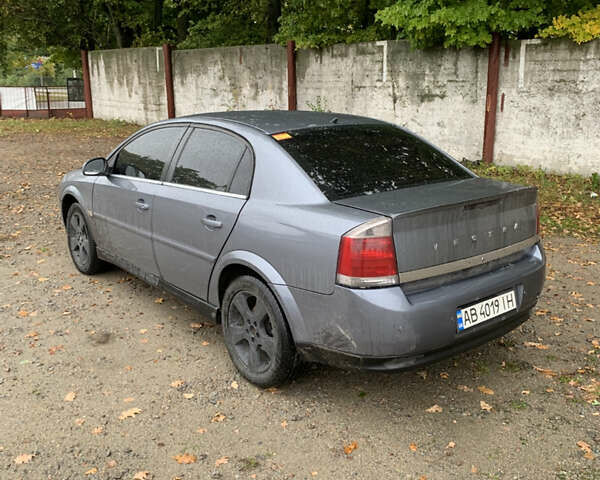 Сірий Опель Вектра, об'ємом двигуна 2.2 л та пробігом 289 тис. км за 3450 $, фото 5 на Automoto.ua