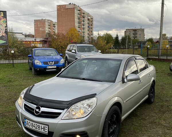 Опель Вектра 2005 у Тячеве на Automoto.ua Сірий Опель Вектра, об'ємом двигуна 1.9 л та пробігом 280 тис. км за 3699 $, фото 1 на Automoto.ua