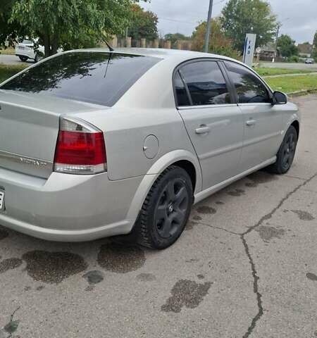 Опель Вектра 2005 в Конотопе на Automoto.ua Серый Опель Вектра, объемом двигателя 2.2 л и пробегом 200 тыс. км за 6200 $, фото 3 на Automoto.ua