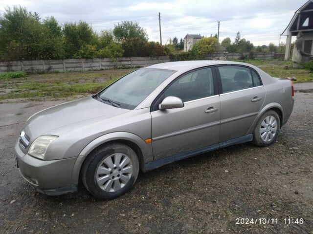 Серый Опель Вектра, объемом двигателя 0 л и пробегом 200 тыс. км за 1300 $, фото 4 на Automoto.ua