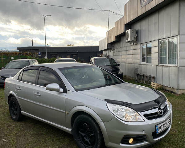 Опель Вектра 2005 у Тячеве на Automoto.ua Сірий Опель Вектра, об'ємом двигуна 1.9 л та пробігом 280 тис. км за 3699 $, фото 12 на Automoto.ua