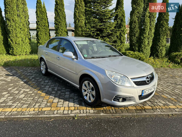 Сірий Опель Вектра, об'ємом двигуна 2.2 л та пробігом 180 тис. км за 5350 $, фото 13 на Automoto.ua