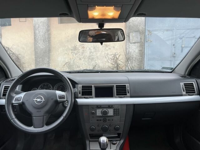 Сірий Опель Вектра, об'ємом двигуна 1.9 л та пробігом 241 тис. км за 2200 $, фото 9 на Automoto.ua