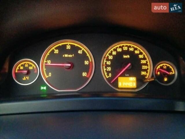 Серый Опель Вектра, объемом двигателя 1.9 л и пробегом 315 тыс. км за 4200 $, фото 8 на Automoto.ua